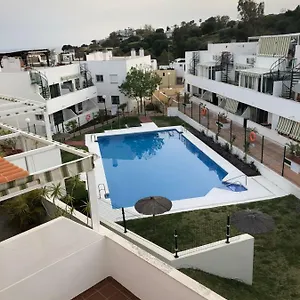 Apartamento Con Vista A La Piscina Benalmádena